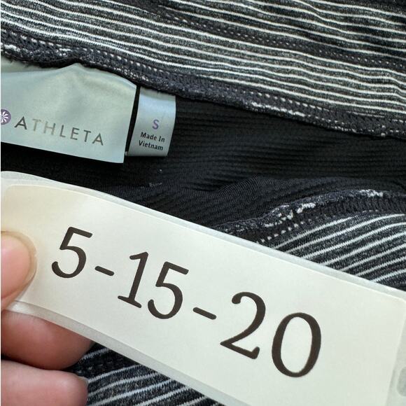 Athleta Skirt Womens Small Grey Striped‎ Modern Metro Tennis Athletic - Picture 4 of 7